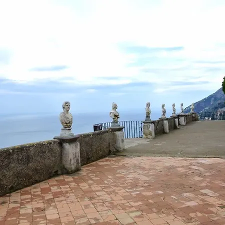 לינה וארוחת בוקר Oliva