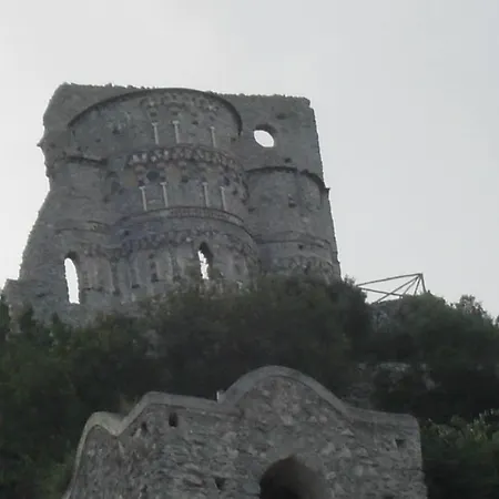 Bed and Breakfast Oliva 4*